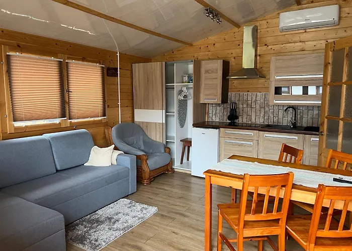 Letniskowe Artemi 公寓 罗威